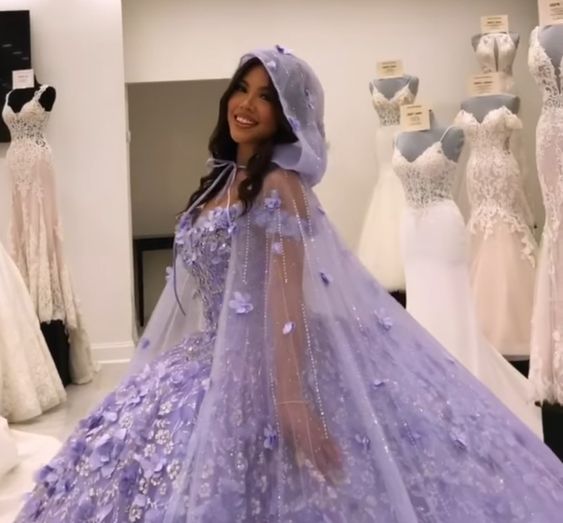 Lavender Princess Quinceanera Dress Ball Gown Lace Appliques Corset Sweet 15 Prom Dresses
