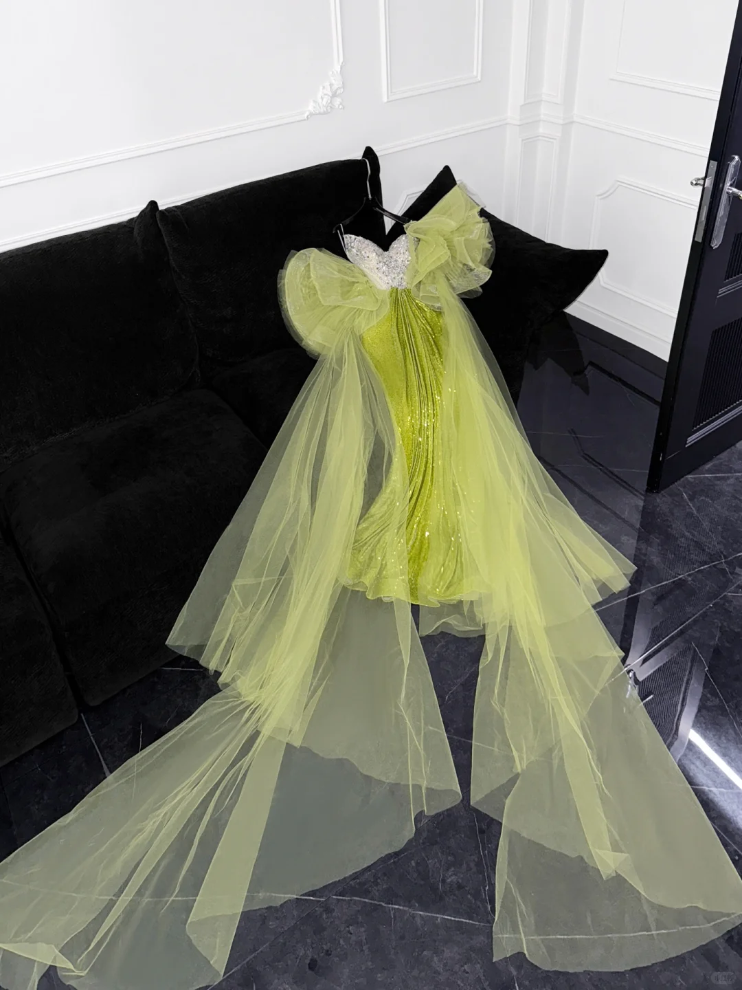 Sparkling  Green Sequined Design Elegant Mermaid Prom Dress Evening Dress D1693