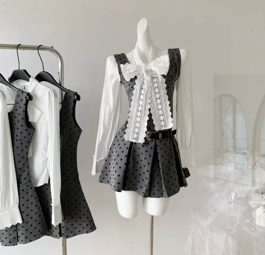 Gray polka dot suspender dress slim French retro lace bow tie shirt two-piece suit R0043