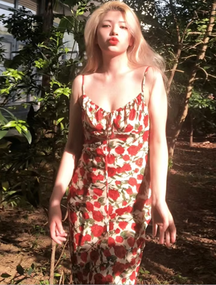 Dress French style retro rose flower waist slim backless suspender fishtail skirt R2916