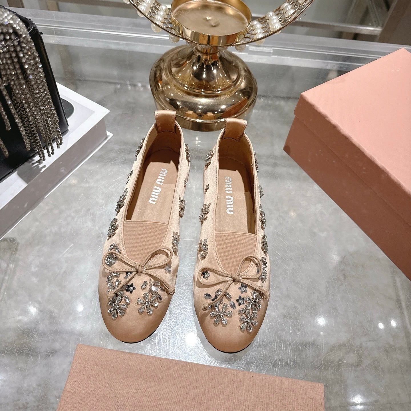 Miu 26 Ballet Flats with Crystal Rhinestones Light Pink Silk Satin 592101
