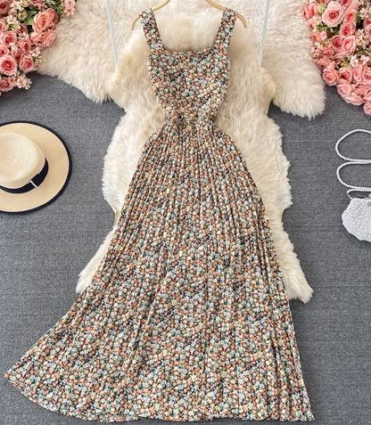 2025 new French floral dress sweet fairy suspender long skirt holiday knee-length pleated dress R0376