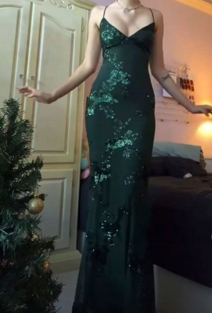 Charming Spaghetti Straps Emerald Green V Neck Mermaid Long Party Dress Prom Gown