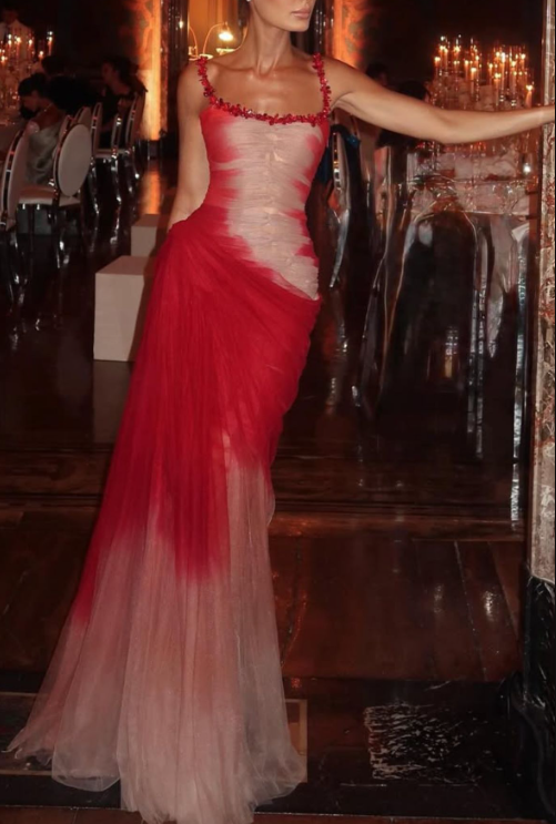 Pretty Spaghetti Straps Tulle Pleated Beaded Mermaid Prom Dress Formal Party Gown