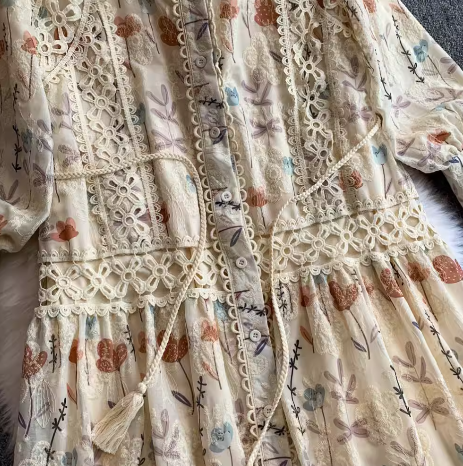 Gentle style lady temperament stand collar dress new style embroidered lace waist slim long skirt R0312