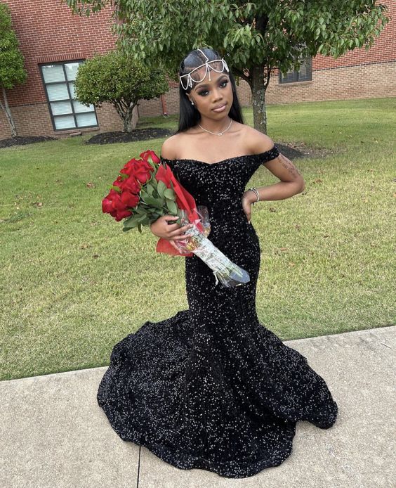 Elegant Black Sequins Mermaid Prom Dress Black Formal Gown