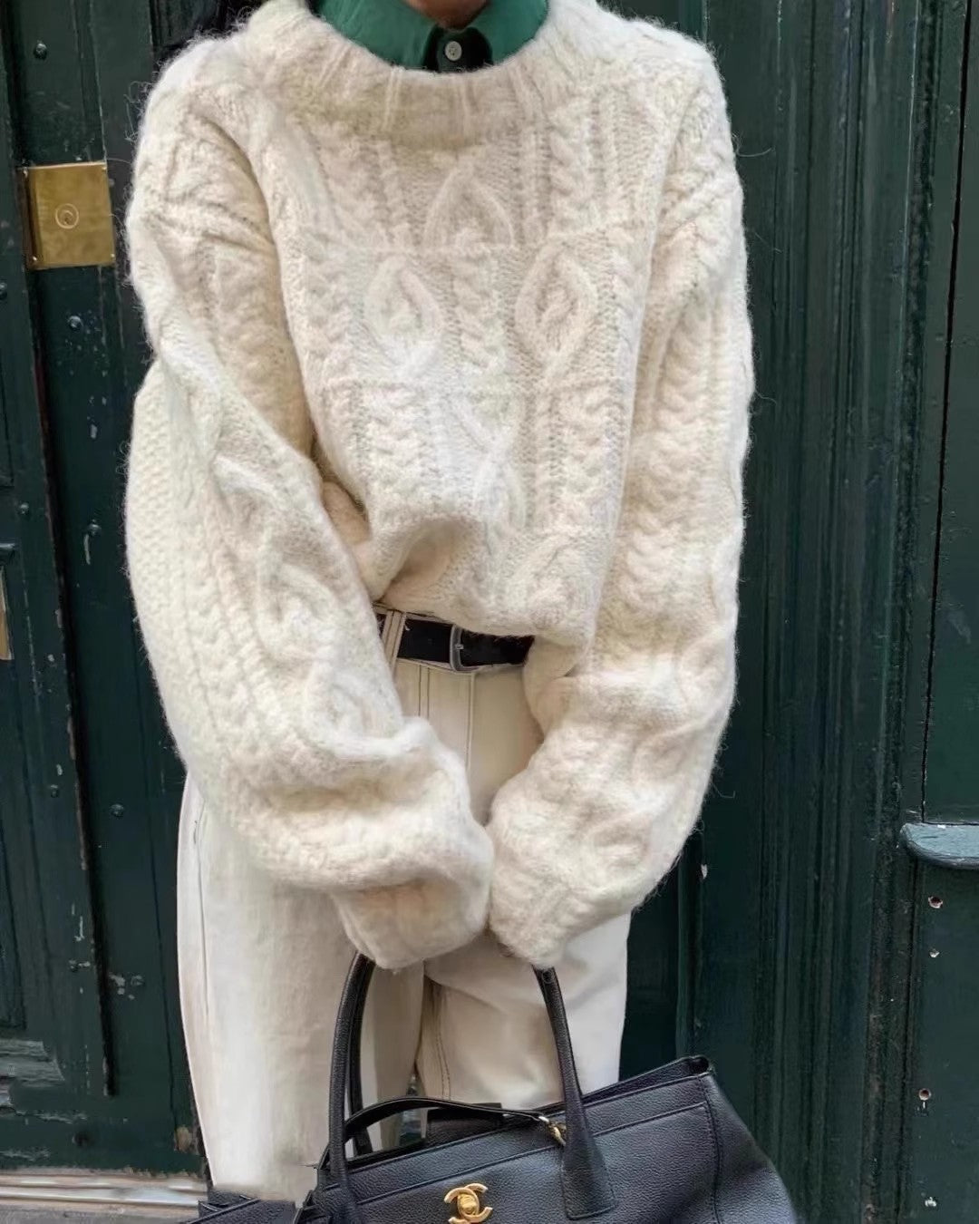 round neck thick outer sweater for women     S5057