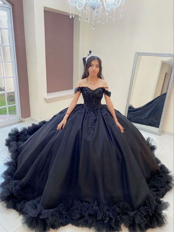 Princess Black Quinceanera Dresses Sixteen Birthday Party Gowns Ball Gowns
