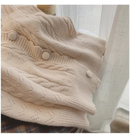 Sweater Vest Women's Outerwear Retro Loose V-neck Knitted Vest Chic Top      S5008