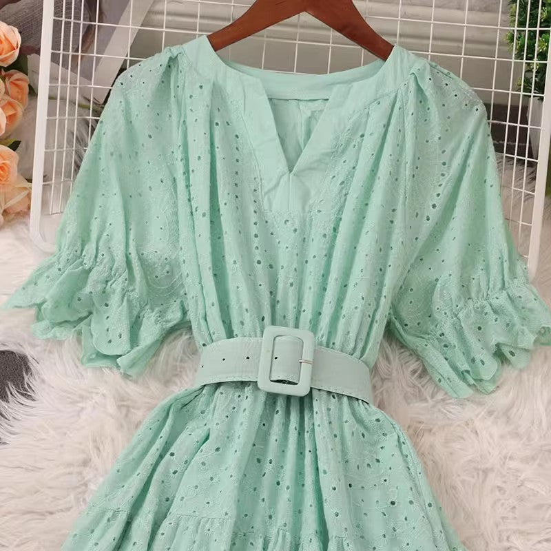 V-neck Puff Sleeve Dress Summer New Style Fashionable Long Skirt    S5040