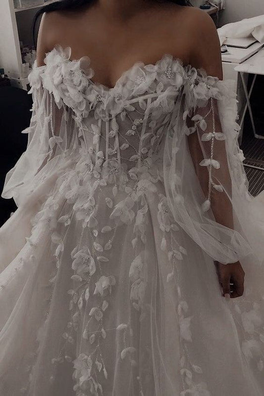MODERN SWEETHEART SLEEVELESS WEDDING DRESS WHITE 3D FLORAL LACE BRIDAL GOWN