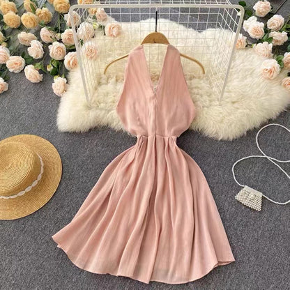 Temperament Sexy Halter Backless Dress    S4949