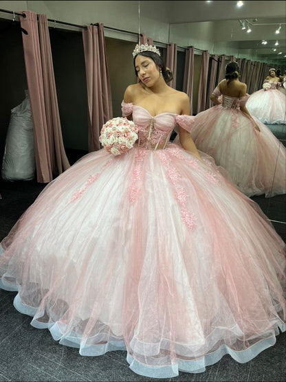 Pink Quinceanera Dress with Beaded Lace Applique Sweet 16 Dress Ball Gowns