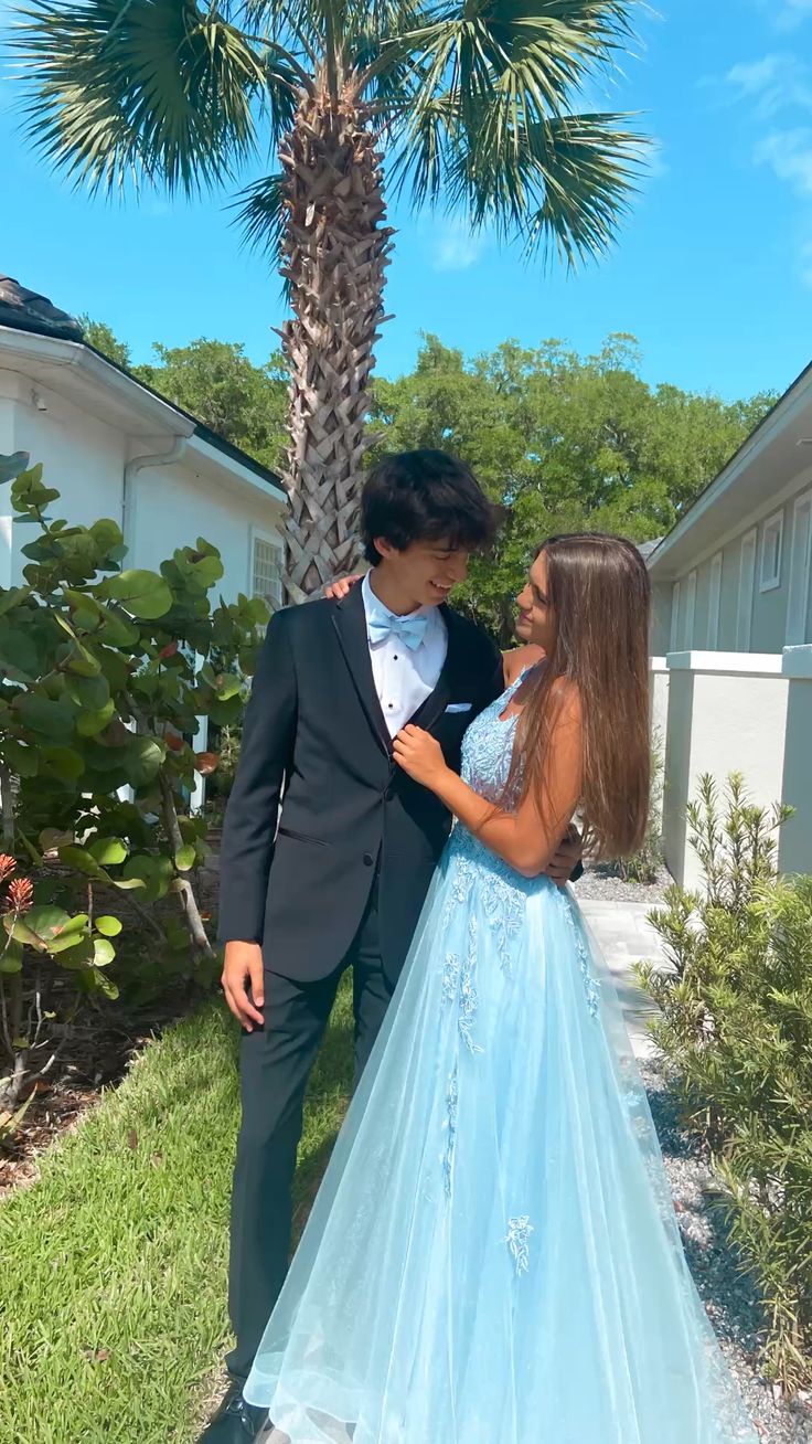 Blue Lace A Line Prom Gown