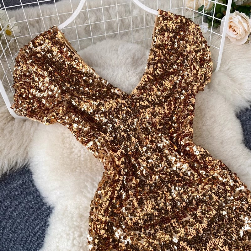 Sparkling sequin skirt new sexy V-neck backless pleated short-sleeved dress for women      S4665
