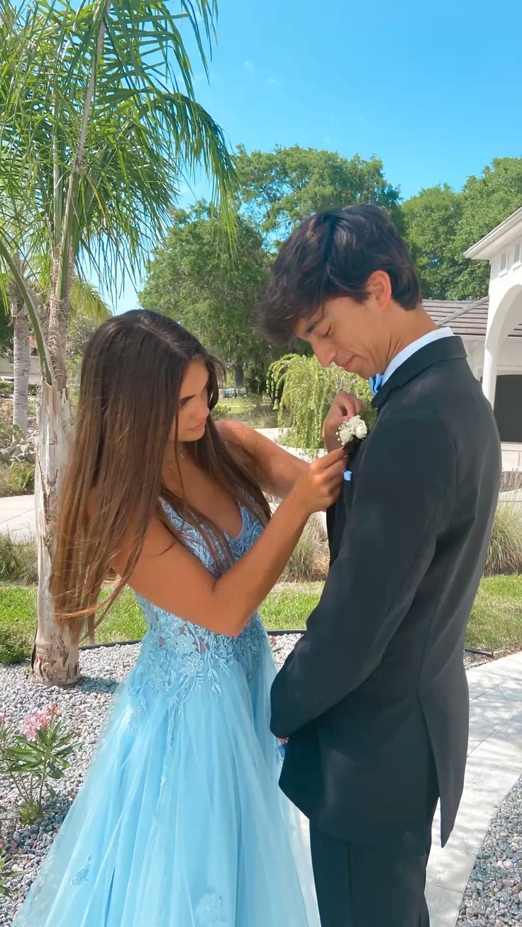 Blue Lace A Line Prom Gown