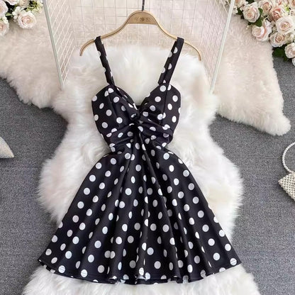 new styl suspender skirt fashionable V-neck sleeveless backless a-line dress    S4282