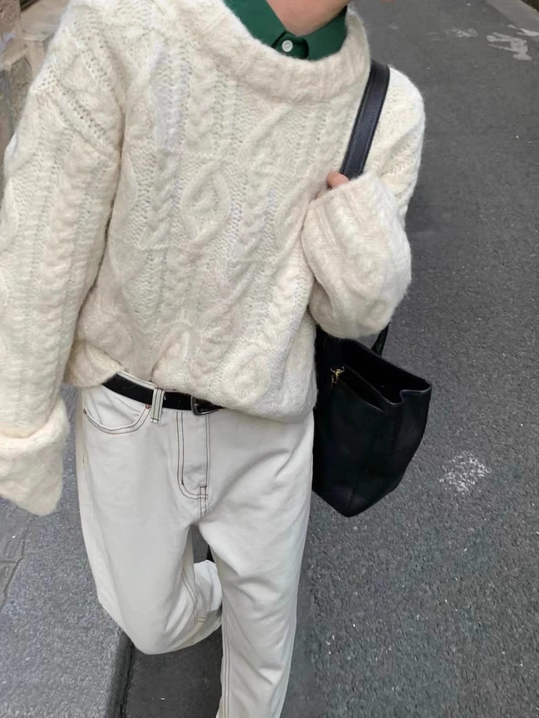 round neck thick outer sweater for women     S5057