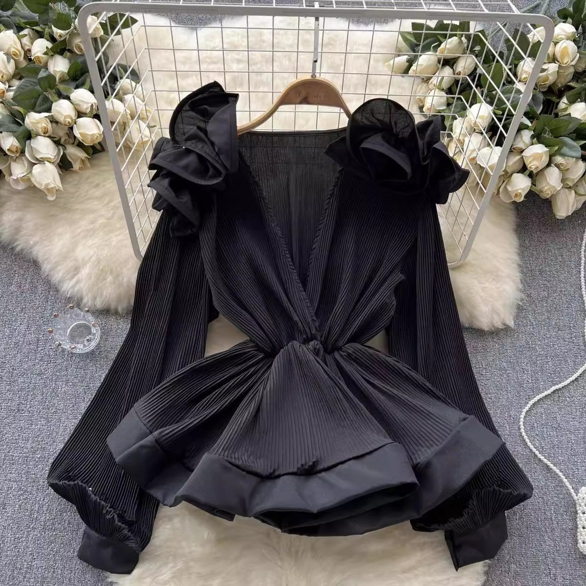 fashion new design ruffle pleated V-neck pullover shirt for women     S4612