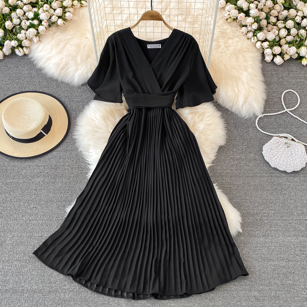 V-neck Short-sleeved Dress Over The Knee Lace-up Pleated Long Dress      S4465