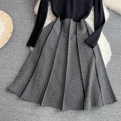 mid-length a-line knitted dress      S3970