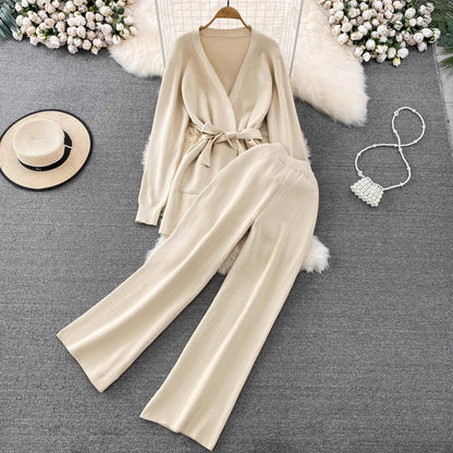 Fashion set V-neck knitted top two-piece set pants    S4195