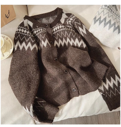 Designed round neck sweater jacket for women jacquard long-sleeved cardigan top trendy      S4888