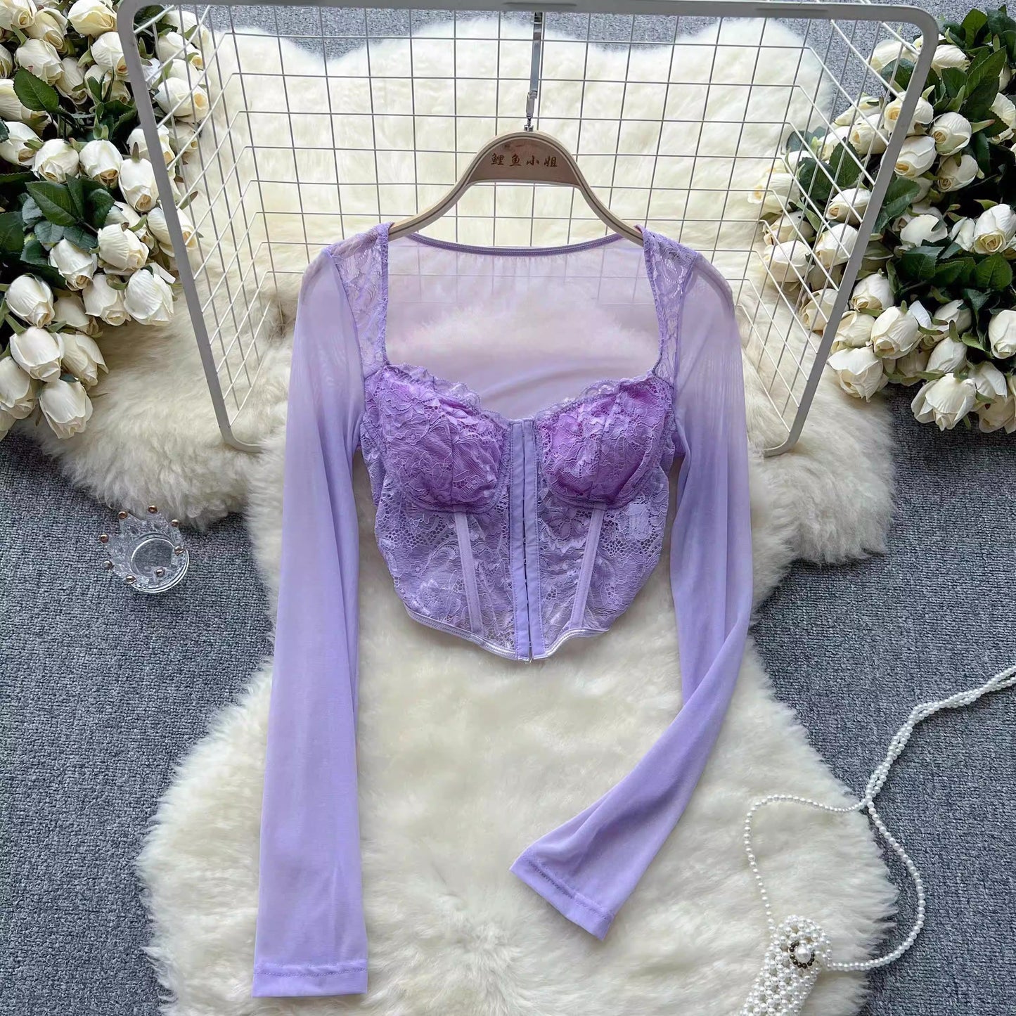 Sexy lace mesh long-sleeved T-shirt for women hot girl short top     S4591