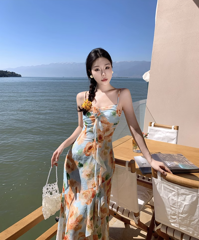 Retro floral suspender dress, beautiful temperament beach dress R0602