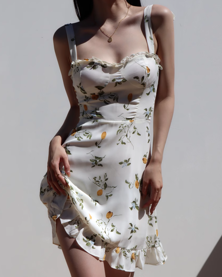 French style fresh girl slim fit and slimming dress, retro waist cinching short skirt dress R2871