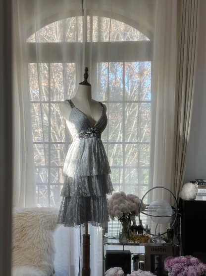Retro Silvery V-neck Gorgeous Shinny Chiffon Tiered Evening Dress Prom Dress D1473