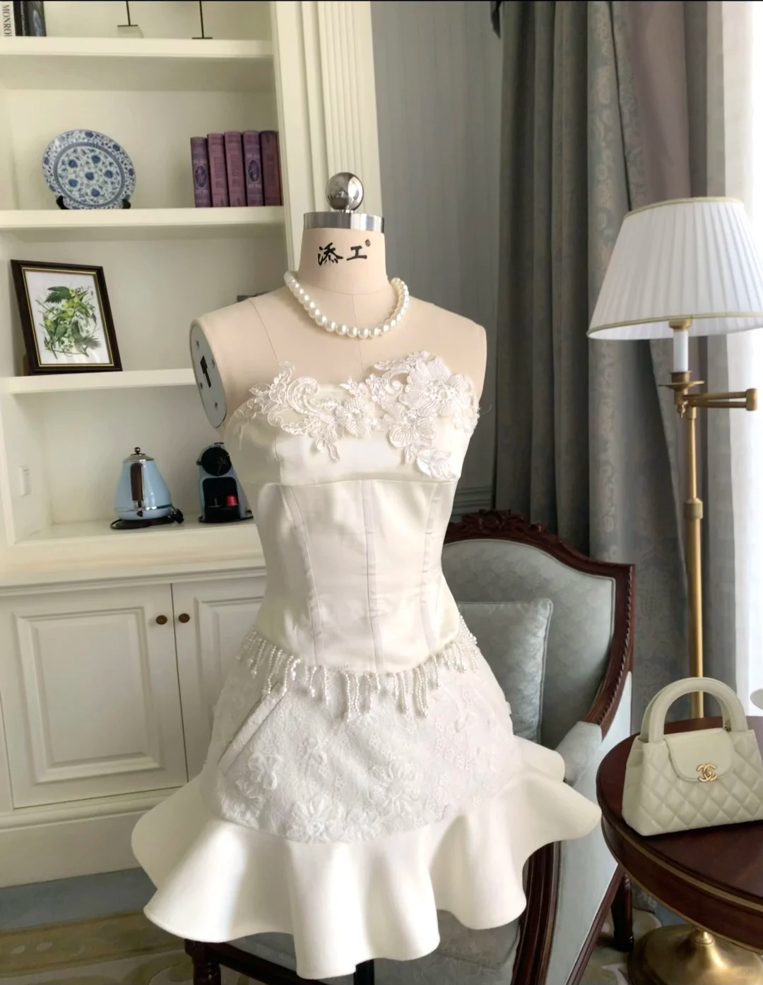 White lace tube top waist satin splicing ruffled skirt short skirt homecoming dress R4148