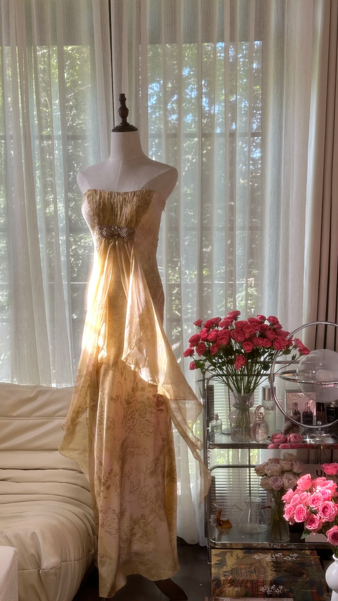 Retro Golden Strapless Floral Elegant Design A-line Beaded Romantic Chiffon Evening Dress Prom Dress D1476