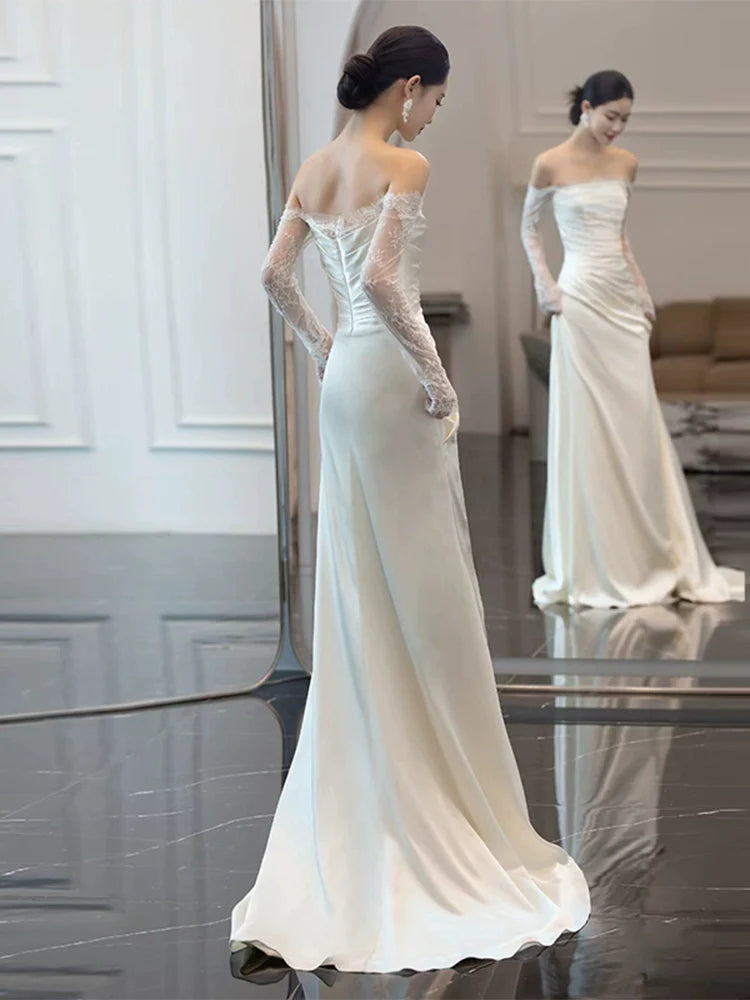 Long Sleeves Lace Wedding Dresses Long Bridal Gown      S7210