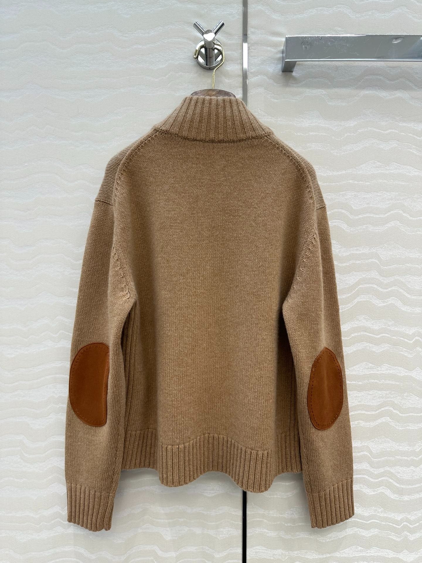 LP CARDIGAN STYLE 208