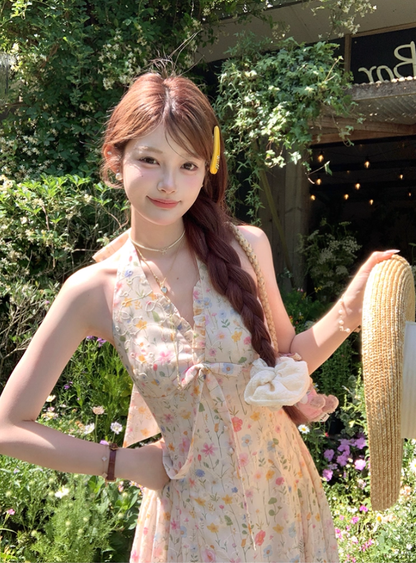 V-neck floral halter neck sleeveless suspender dress summer French pastoral style holiday dress R4664