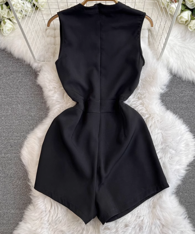 Black jumpsuit shorts women 2025 new high waist slim small fashion workwear jumpsuit trend R0389