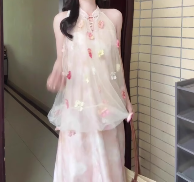 Pink buttoned mesh halter neck dress gentle temperament loose A-line long skirt R0751