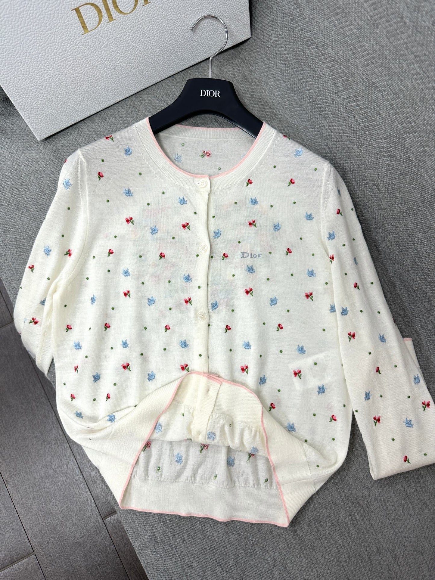 CD Dioramour Cardigan Embroidered Ivory Wool 349490
