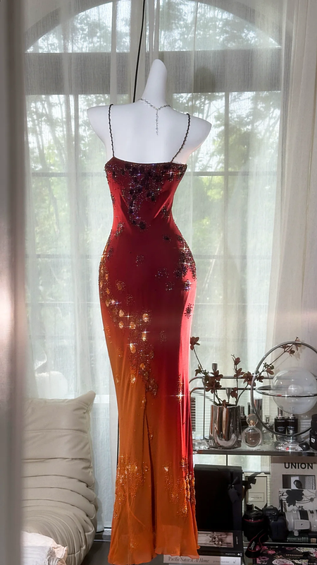Red gradient halter-neck fitted long ball gown, sexy and sexy R7646