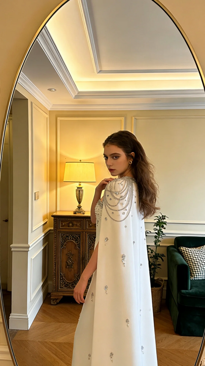 White halter-neck fitted long elegant ball gown/bridal dress R8584