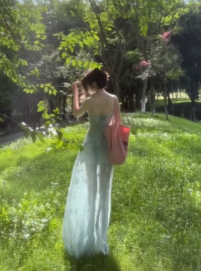 Suspender dress beautiful floral waist temperament long skirt R0676