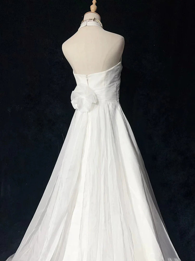 A Line Halter Neck Wedding Dresses Long Bridal Gown      S7220