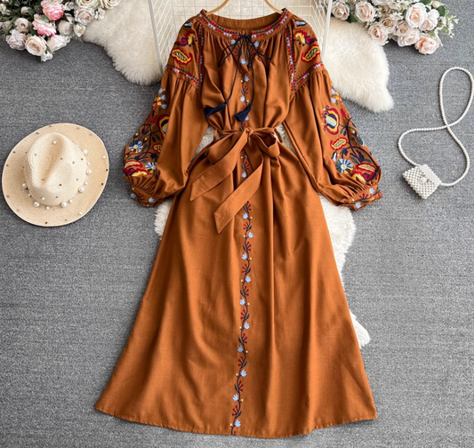 Retro ethnic style lantern sleeve embroidery round neck waist A-line cotton and linen elegant dress R0318