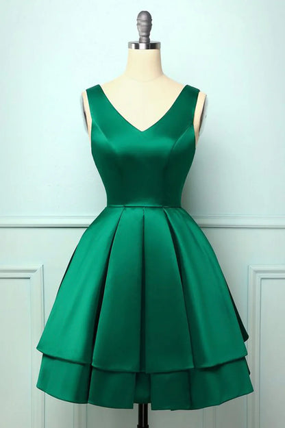 Simple Homecoming Dress V Neck Cascade Short Prom Dress Back to School Outfits Party Dress  D6102