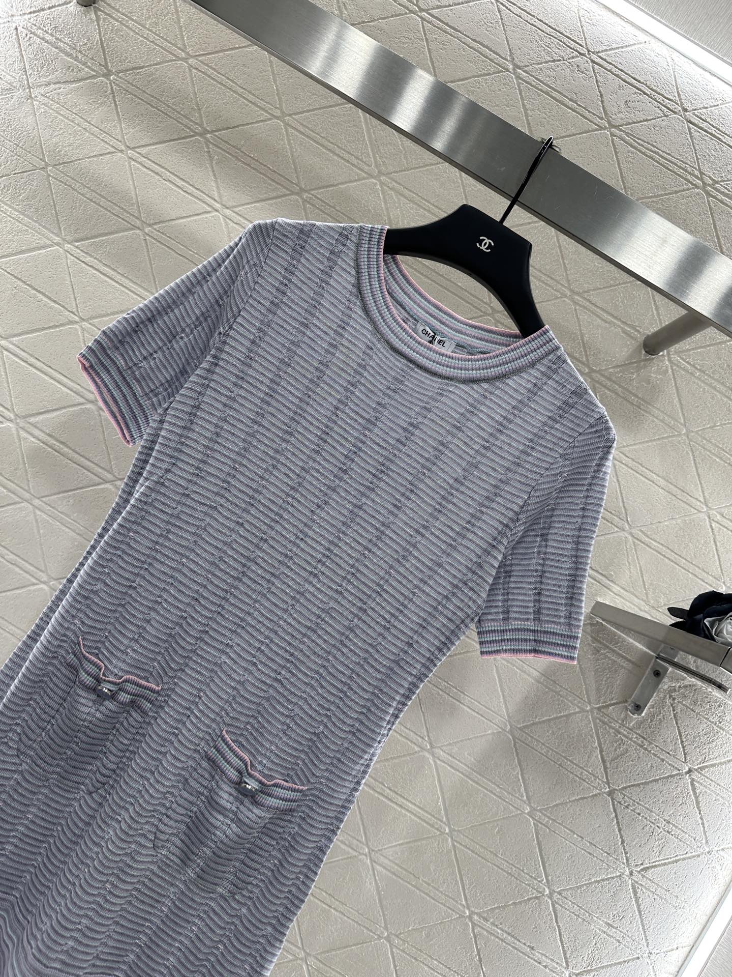 CHANEL KNIT CASHMERE SHORT SLEEVE DRESS STYLE 278
