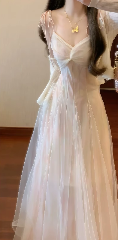 Gentle and elegant mesh suspender dress, beautiful waist and elegant long skirt R0490