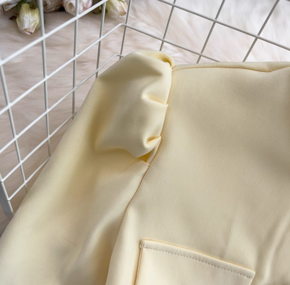 Fashion suit Stand collar single breasted puff sleeve short top two piece set high waist skirt R0327