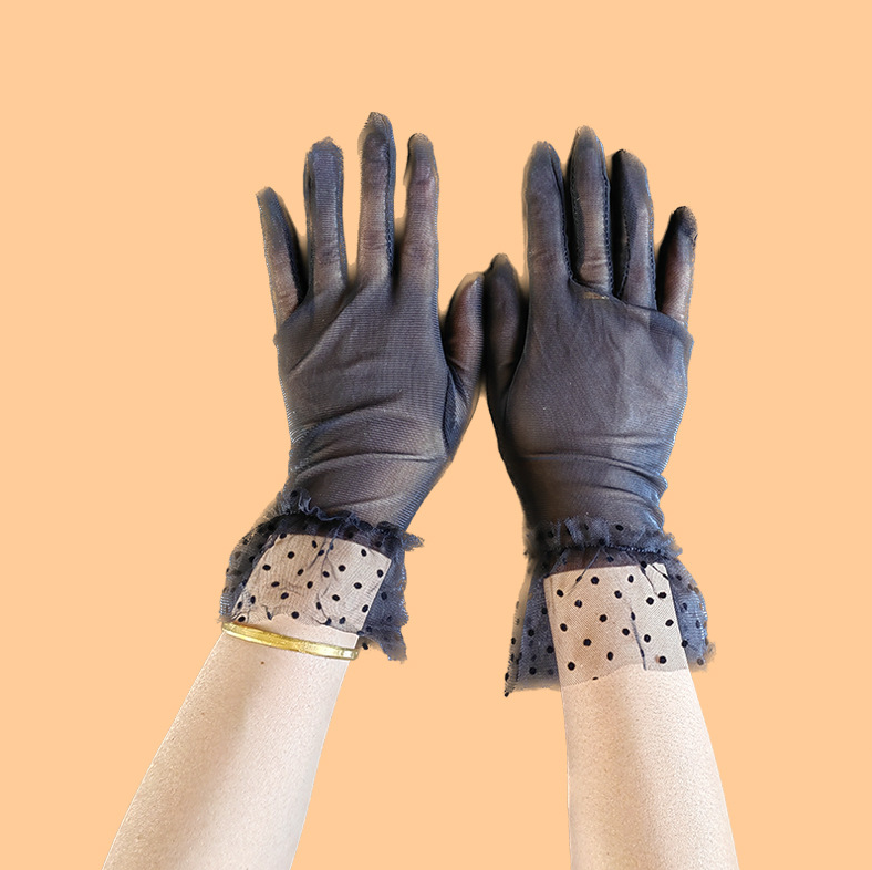 Short mesh lace bridal gloves polka dot lace summer sun protection breathable wedding gloves crystal     S6273