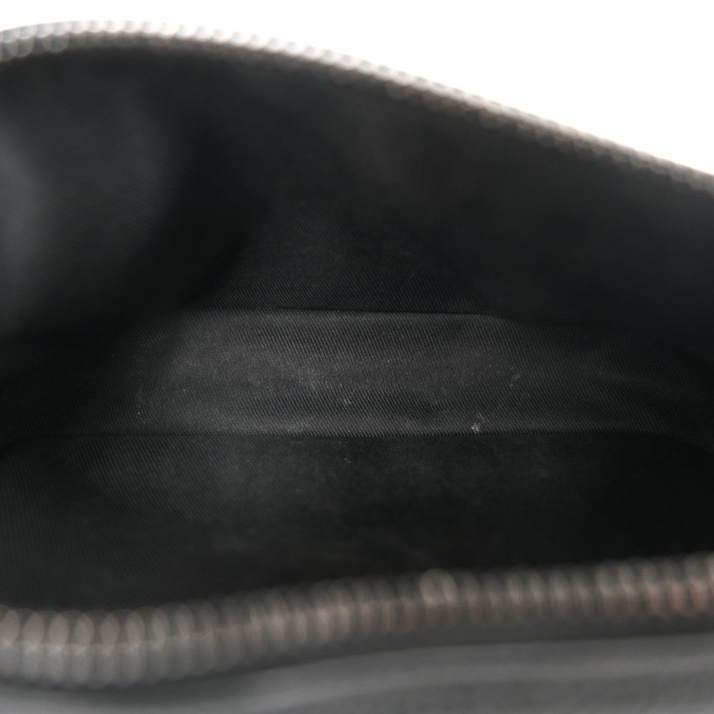 Calfskin Aerogram Alpha Wearable Wallet Black